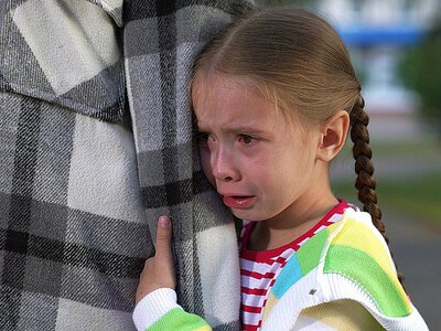 В Николаеве приемная семья спасает детей из неблагополучных семей: у ребенка нашли таракана в ухе