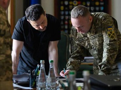 Сосредоточились на вопросах защиты Константиновки, Славянска и в целом Донетчины: Зеленский заслушал доклад Драпатого