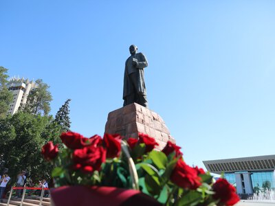 В Алматы ко Дню Абая пройдут концерты, поэтические вечера и выставки