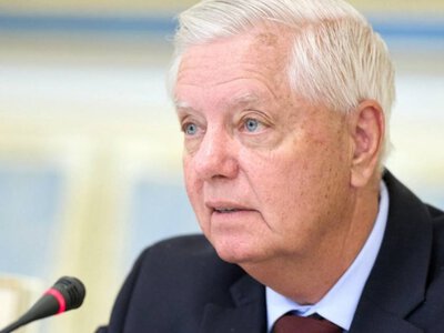 Сенат США принял законопроект о жестких санкциях против РФ имени Линдси Грэма