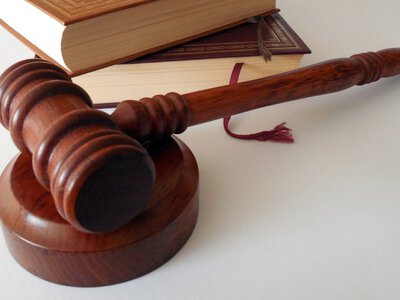 Пять человек получили сроки по делу о хищении при замене трубопровода в Атырау 