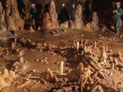 Археологи обнаружили в глубокой пещере сооружение возрастом 176 500 лет