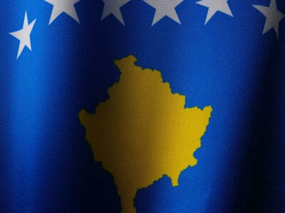 Скандальное видео из косовского парламента – почему оппозиция достала яйца (Видео)