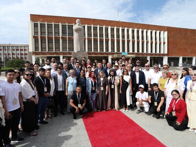 В Мангистау почтили память Абая Кунанбаева