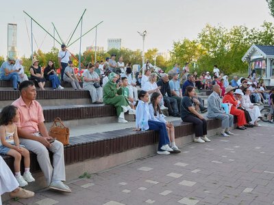 Акцию по повышению религиозной грамотности жителей ко Дню Абая провели в столичном парке