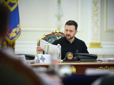 Зеленский — четвертый в рейтинге доверия украинцев: кто лидирует — опрос КМИС
