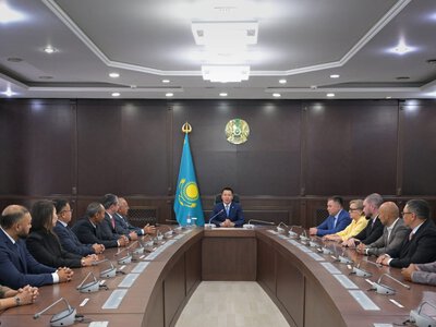 Асаин Байханов поздравил строителей Павлодарской области с профессиональным праздником
