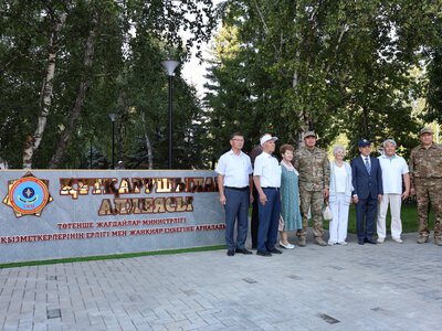 В Уральске открыта Аллея спасателей