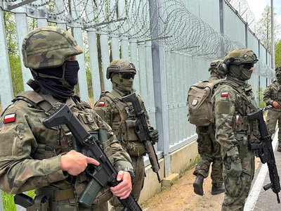 Польша и страны Балтии усиливают охрану инфраструктуры из-за угрозы атаки рф под чужим флагом — Reuters