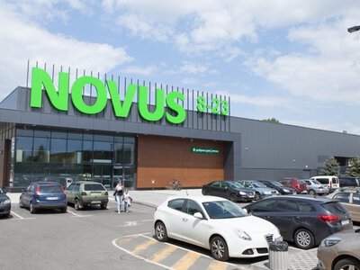 После удара РФ по складу Novus начал работать с колес: ожидать ли дефицита товаров