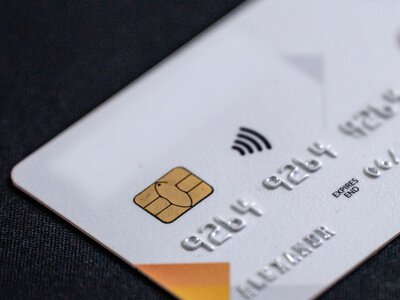  Казахстанские предприниматели смогут оформить корпоративную Visa онлайн 