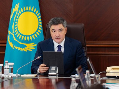  60% услуг для бизнеса все еще на бумаге: Бектенов поручил ускорить цифровизацию 