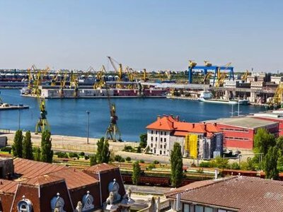 Засуха на Дунае и атаки РФ: экспорт украинского зерна через Румынию оказался под угрозой