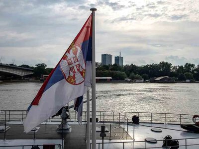 Сербия может отменить безвизовый режим с россией для вступления в ЕС