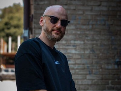 Прошел ВВК, сыграл спектакль и утром уехал в учебку - актер Николай Бычук