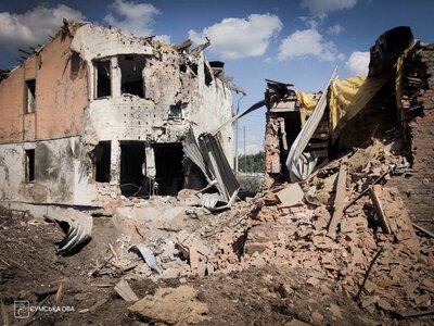 Оккупанты нанесли удар четырьмя авиабомбами по Сумам: погиб мирный житель, повреждены 20 домов