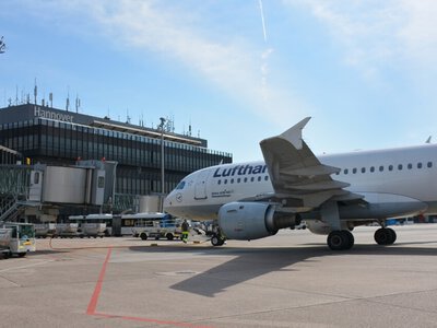  В Германии один из аэропортов останавливал работу из-за неизвестного дрона 