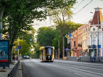 В Одессе частично возобновляют движение трамваи и троллейбусы: какие маршруты уже на линии