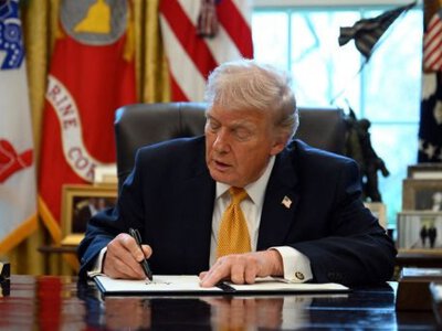 Трамп раскрыл свои сценарии насчет Ирана. Среди них — «просто наблюдать»