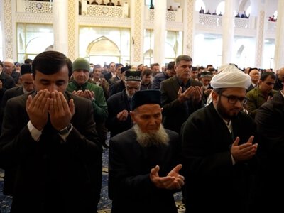 В Таджикистане ввели новые правила для проведения мусульманских молитв