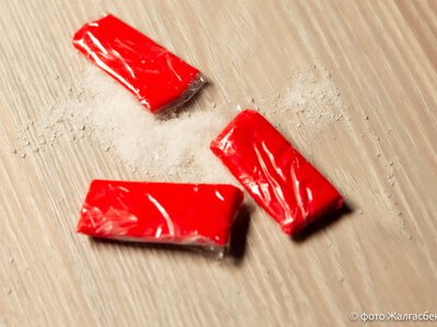  Наркосеть с закладками в пяти городах координировали из-за рубежа 