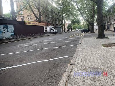 В Николаеве на некоторых улицах ночью запретят парковаться