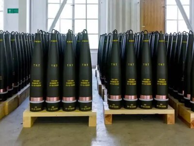 Украина заплатила более миллиарда долларов за оружие, которое не дошло до фронта вовремя — Clash Report