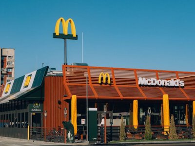 Впервые в городе: в Ровно открылся новый McDonald's с отдельной услугой