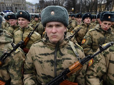 Россия может мобилизовать 300 – 500 тысяч человек до конца года, – политолог