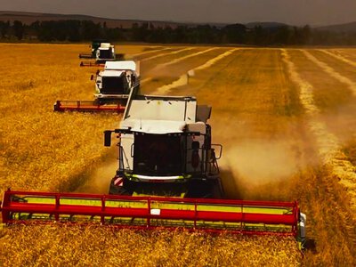В Актюбинской области набирает темп уборочная кампания