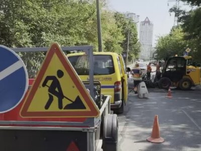 Опасные участки на дорогах Киева: почему заблокировано движение, - ФОТО