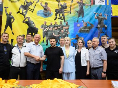 Зеленский встретился с участниками спортивных соревнований Воля к жизни