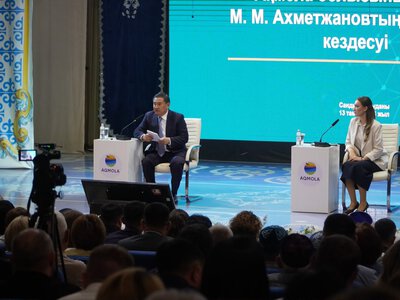 В Сандыктауском районе обсудили ключевые вопросы развития