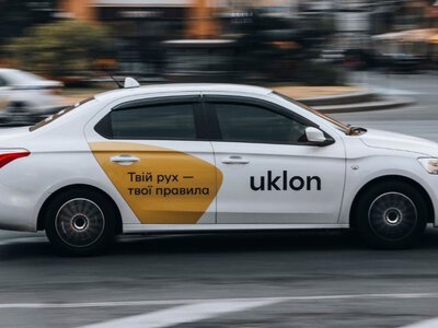 Роды прямо в салоне: в автомобиле Uklon родился мальчик, а водитель получил необычный бонус