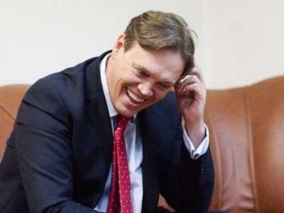 Дмитрий Сенниченко оформляет бизнес в Испании, несмотря на международный розыск