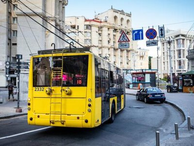 Из-за ярмарок — новые маршруты: в Киеве на выходных изменят движение транспорта