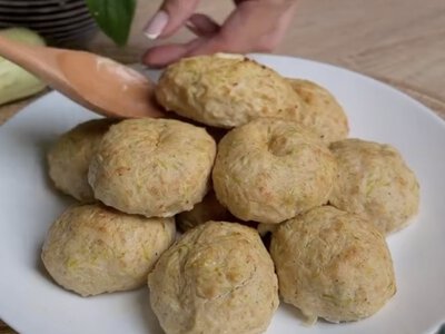 Сочные котлеты с кабачком и моцареллой: простой рецепт без жарки в масле