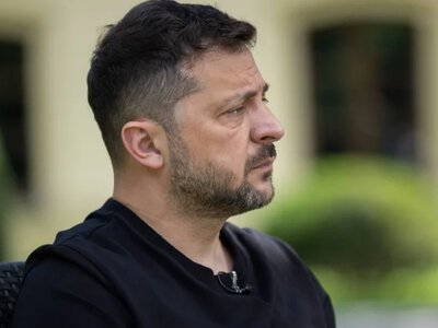 Украина продолжает вести переговоры о производстве оружия и укреплении ПВО, – Зеленский