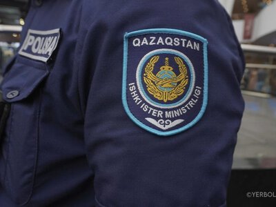  В Уральске в автомобиле обнаружили крупную партию алкоголя 