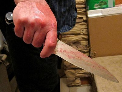 Житель Николаевской области ударил ножом в шею жену: пострадавшая умерла без оказания помощи
