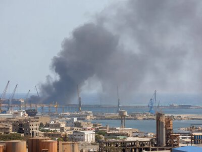 Порт Моха в Йемене прекратил работу после более чем 25 ударов хуситов