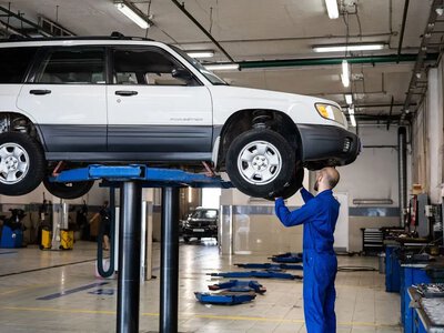 Профессиональный автосервис в Киеве: как выбрать надежное СТО и забыть о «гаражном» ремонте