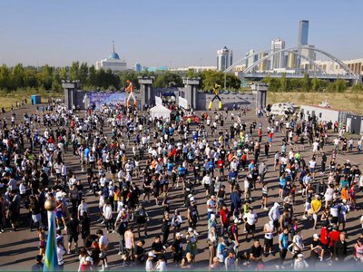 «ALMATY RUN»: В Астане более 2,5 тысяч человек пробежали дистанцию 6,2 километра