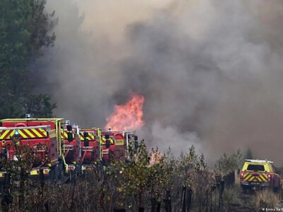  Во Франции около 2 тысяч военных привлекли к тушению природных пожаров 