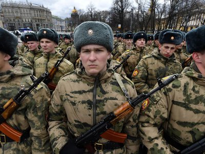 Специальные контракты для студентов: Кремль вербует молодежь с оккупированных территорий на войну