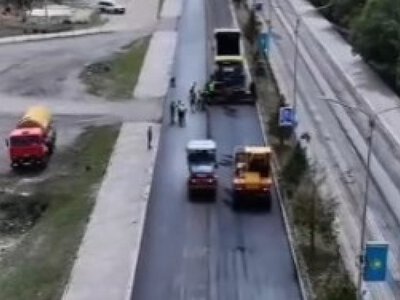  7 км верхнего слоя уложили на трассе «Кокпек – Кеген – Тюп» 