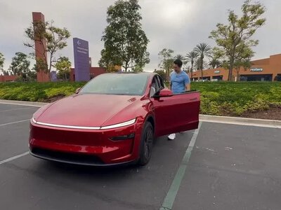 Американец раскрыл скрытые функции электрокаров Tesla, о которых не знают многие владельцы