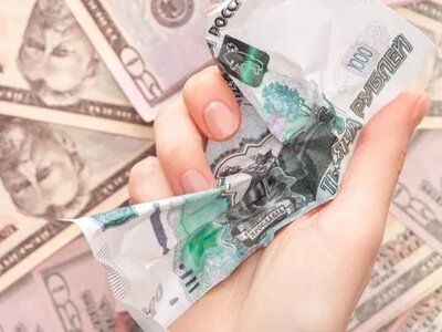 Банки Беларуси и Казахстана ввели драконовские ограничения на прием российских рублей