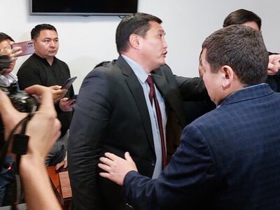 СМИ сообщили о ДТП с участием экс-депутата казахстанского парламента Бахытжана Базарбека