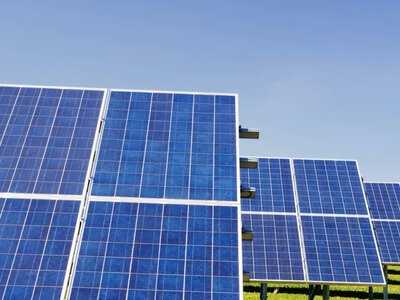 100 МВт солнечной генерации и 200 МВтч хранения энергии: Ascania Energy и Risen Energy подписали соглашения о проектах в Украине